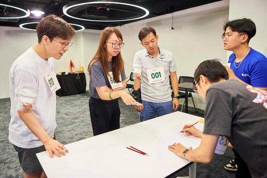 10 hoạt động team building trong nhà dễ triển khai, tăng gắn kết cho đội nhóm