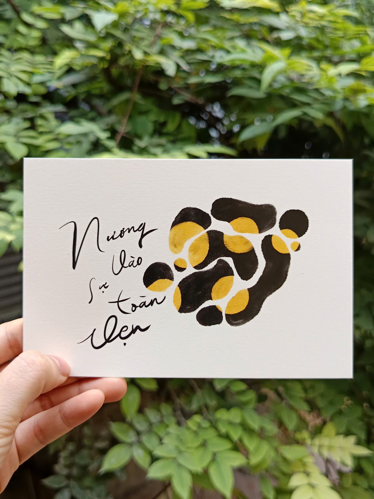 Thiệp vẽ tay Tinh thần Vòng tròn